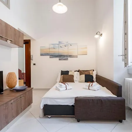 Apartament La Casa Di Gio - Stazione & Policlinico Bari