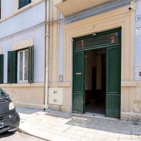 Apartament La Casa Di Gio - Stazione & Policlinico *