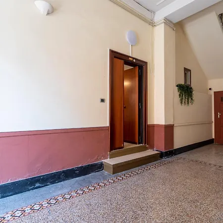 La Casa Di Gio - Stazione & Policlinico Apartament *